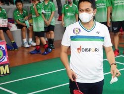 Kadispora Makassar Buka Turnament Bulutangkis Makassar Cup 2022