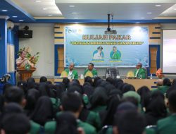 Beri Kuliah Pakar di FEB UMI Bahas Digitalisasi Birokrasi, Walikota Makassar Dorong Mahasiswa Terus Berinovasi