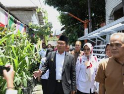 Kunjungi Dua Longwis, Danny Himbau Manfaatkan Semua Lahan Kosong