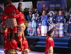 Parade Lorong Wisata 15 Kecamatan Ramaikan Peringatan HUT Kota Makassar Ke-415 Tahun