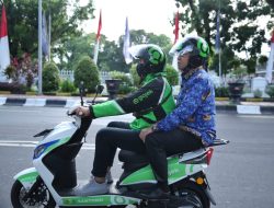 Wali Kota Makassar Ingatkan Pegawai Pemkot Konsisten Gunakan Ojek Online Tiap Selasa