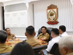 Gandeng BPJS Ketenagakerjaan, PJ Sekda Pimpin Rapat Perlindungan Pekerja Rentan Kota Makassar