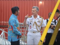 Pj Sekda Kota Makassar Hadiri Reception Dinner di Kapal Perang Australia HMAS Perth 157