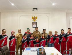 Pjs Wali Kota Makassar Lepas Tim Taekwondo Balaikota ke Kejuaraan Nasional KBPP Polri Jatim Cup