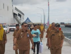 Plt Kepala DPPKB Kota Makassar Hadiri Kegiatan Penyuluhan KB Di Lantamal VI TNI AL Makassar