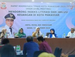 Plt Kadis Kominfo Makassar Menjadi Narasumber Di Rakor TPAKD Kota Makassar 2024