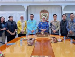 Aliyah Mustika Ilham Apresiasi Inisiatif Alumni Akuntansi-STIEM Bongaya Kembangkan Kapasitas UMKM