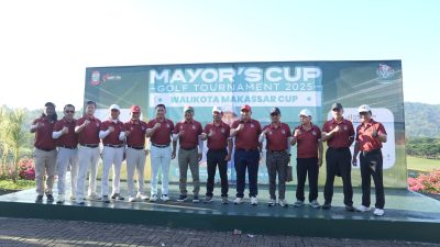 Wali Kota Makassar Buka dan Ikut Berlaga di Turnamen Golf Mayor’s Cup Semarak HUT Kota Ke-418