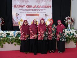 Dorong Kreativitas dan Daya Saing, Melinda Aksa Hadiri Rapat Kerja Daerah Dekranasda Sulsel