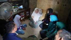 Melinda Aksa Kunjungi Rumah Warga Kurang Mampu di Rappokalling, Tegaskan Kepedulian dan Semangat Gotong Royong